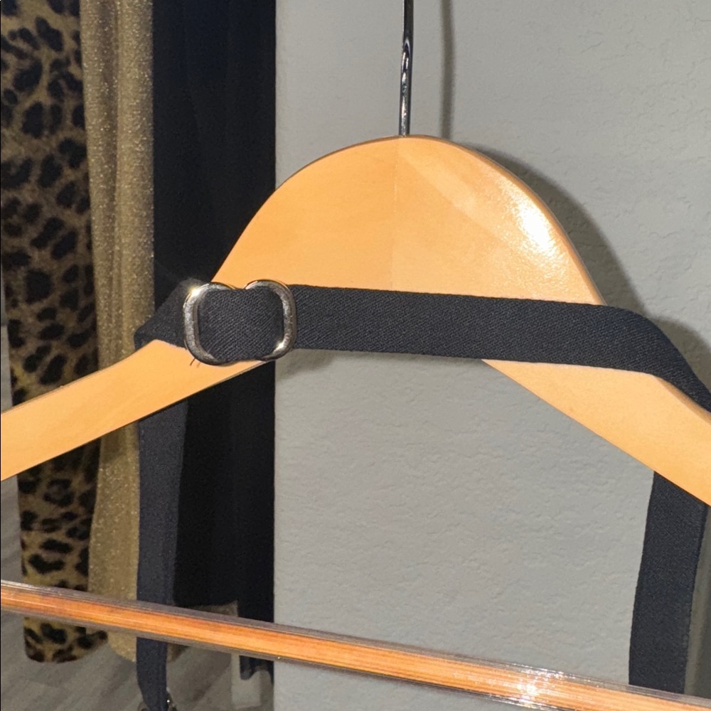 SOVERE Demi Top in Black - Picture 10 of 11